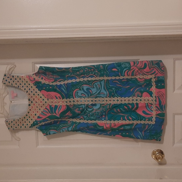 Lilly Pulitzer Dresses & Skirts - Lilly Pulitzer Spring dress Teal , blue , pink beautiful front detail mini sz 6